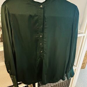 Everlane Women’a Forest Green Long-Sleeve Button-Front Shirt